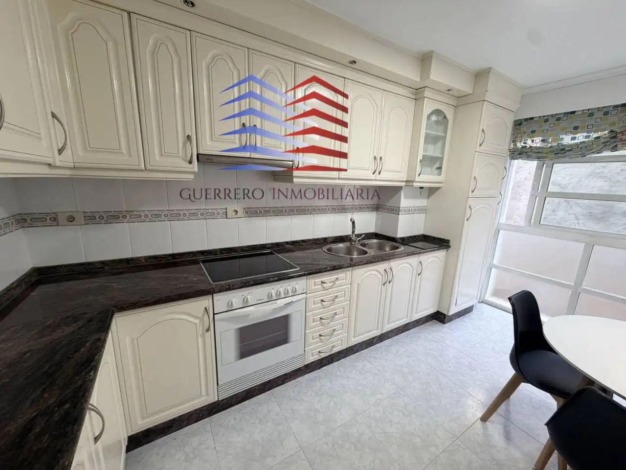 Kitchen of Flat for rent in Ourense Capital   with Heating, Terrace and Furnished