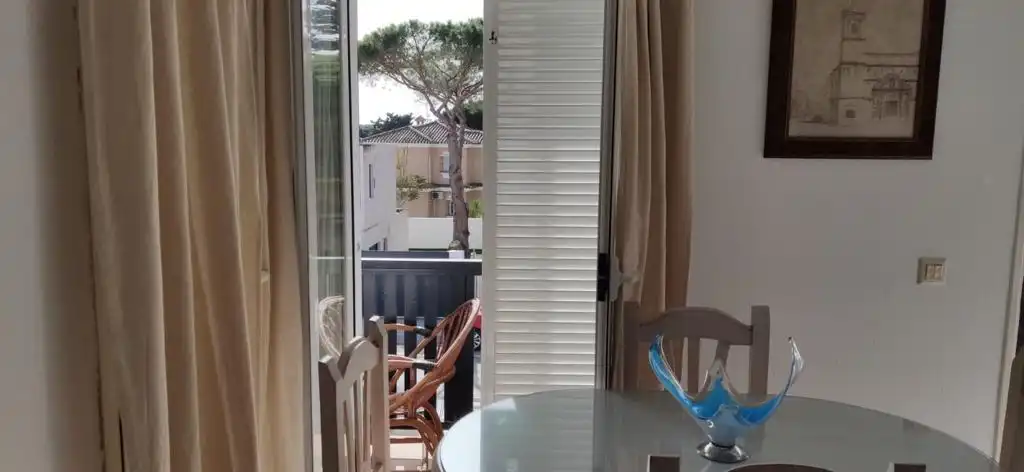 Terraza de Apartamento de alquiler en Chiclana de la Frontera con Aire acondicionado, Amueblado y Horno