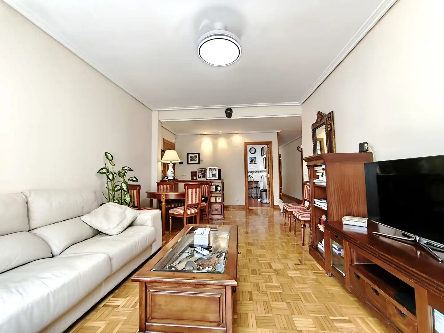 Living room of Flat for sale in  Logroño  with Heating, Parquet flooring and Storage room