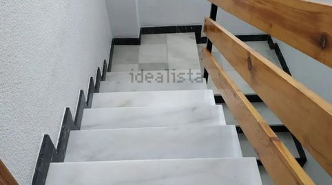 Foto 5 de Casa adosada en venta en Calle Cuenca , Madrigueras, Albacete