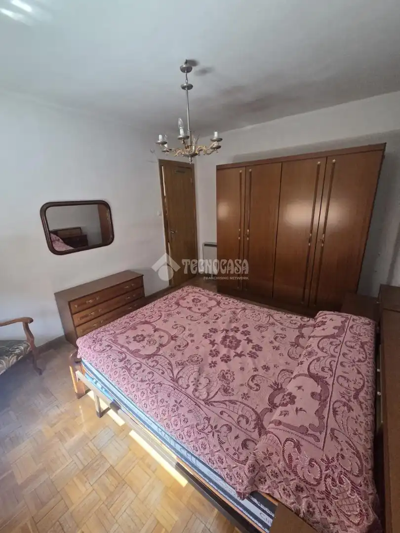 Dormitori de Pis en venda en Madrid