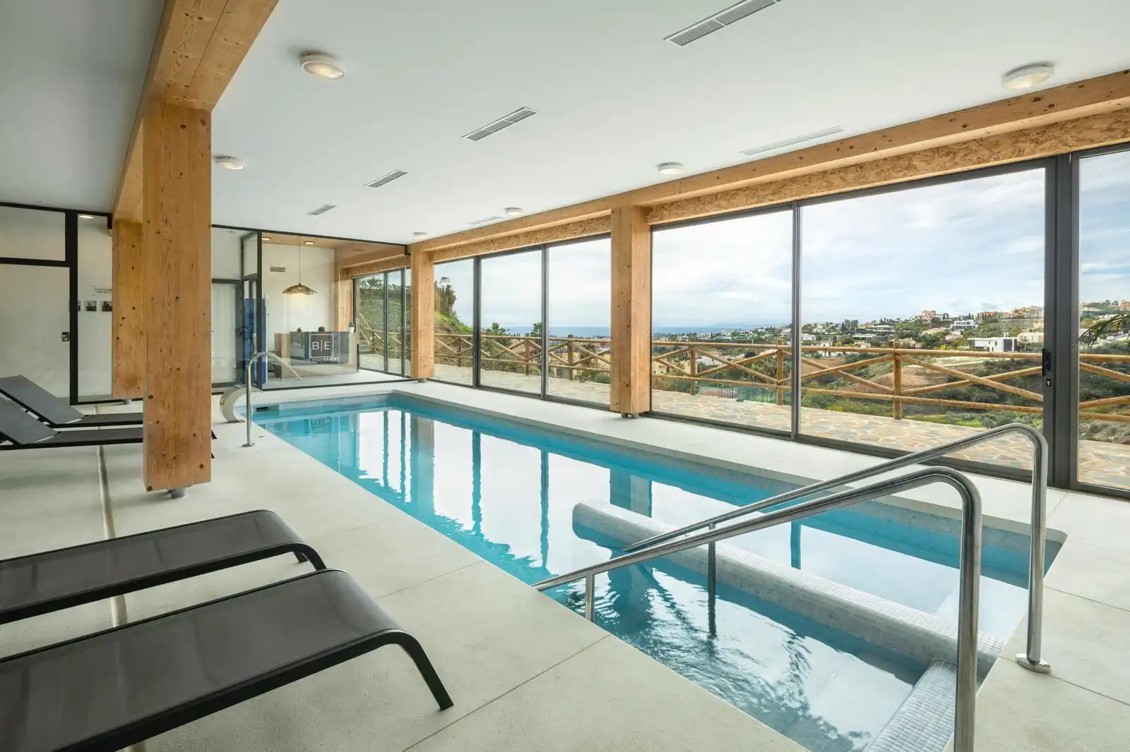 Swimming pool of Attic for sale in Benahavís  with Terrace, Furnished and Oven