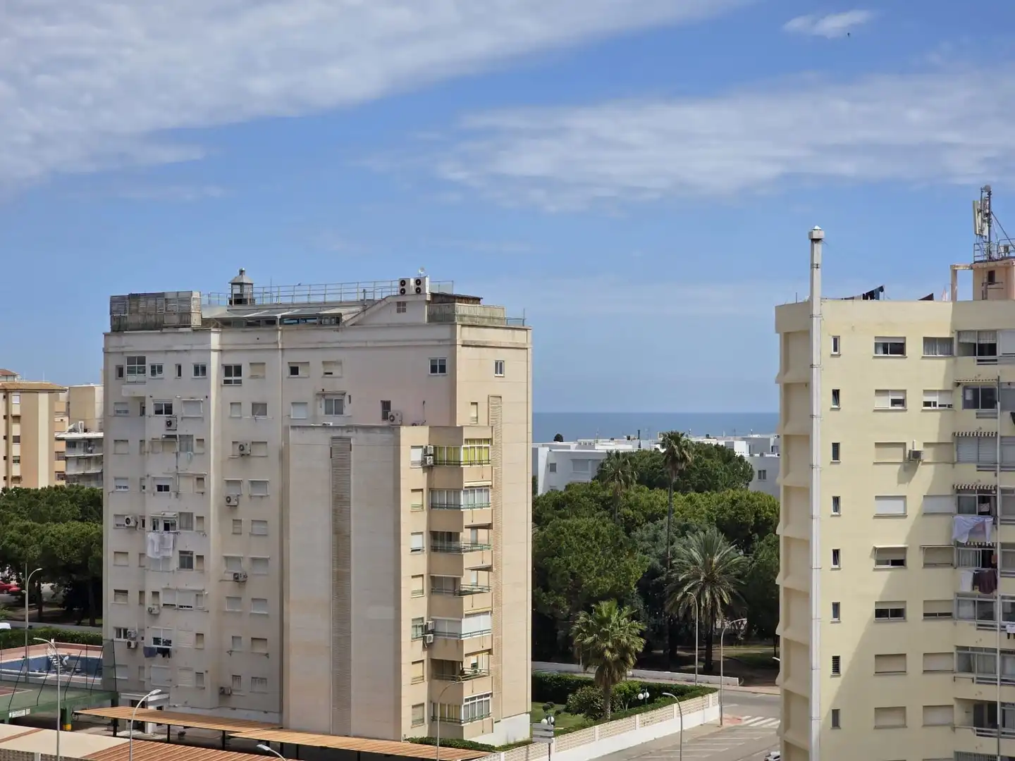 Exterior view of Apartments for sale in Gandia  with Terrace, Storage room and Furnished