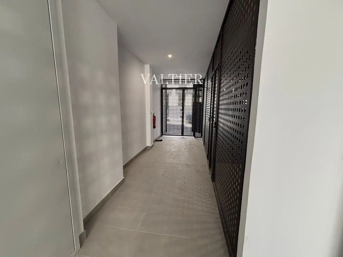 Maisonette zur Miete in Madrid mit Terrasse, Abstellraum und Schwimmbad