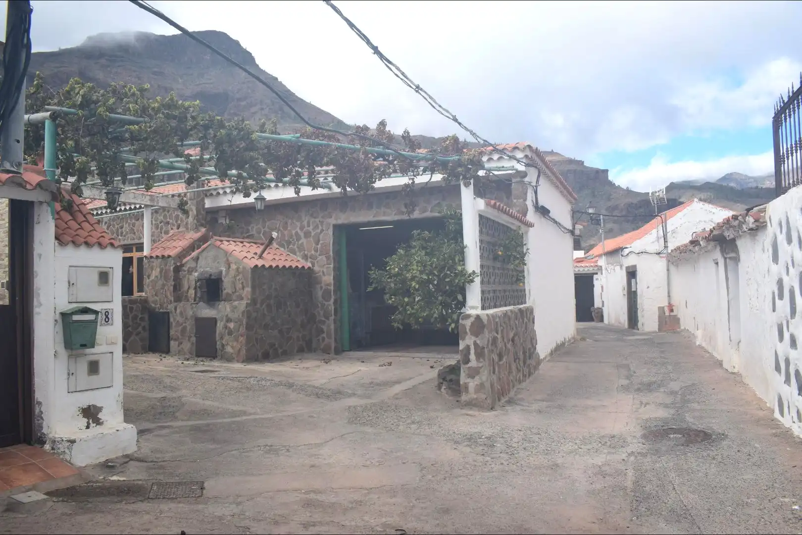 Exterior view of Houses for sale in San Bartolomé de Tirajana  with Private garden, Terrace and Storage room