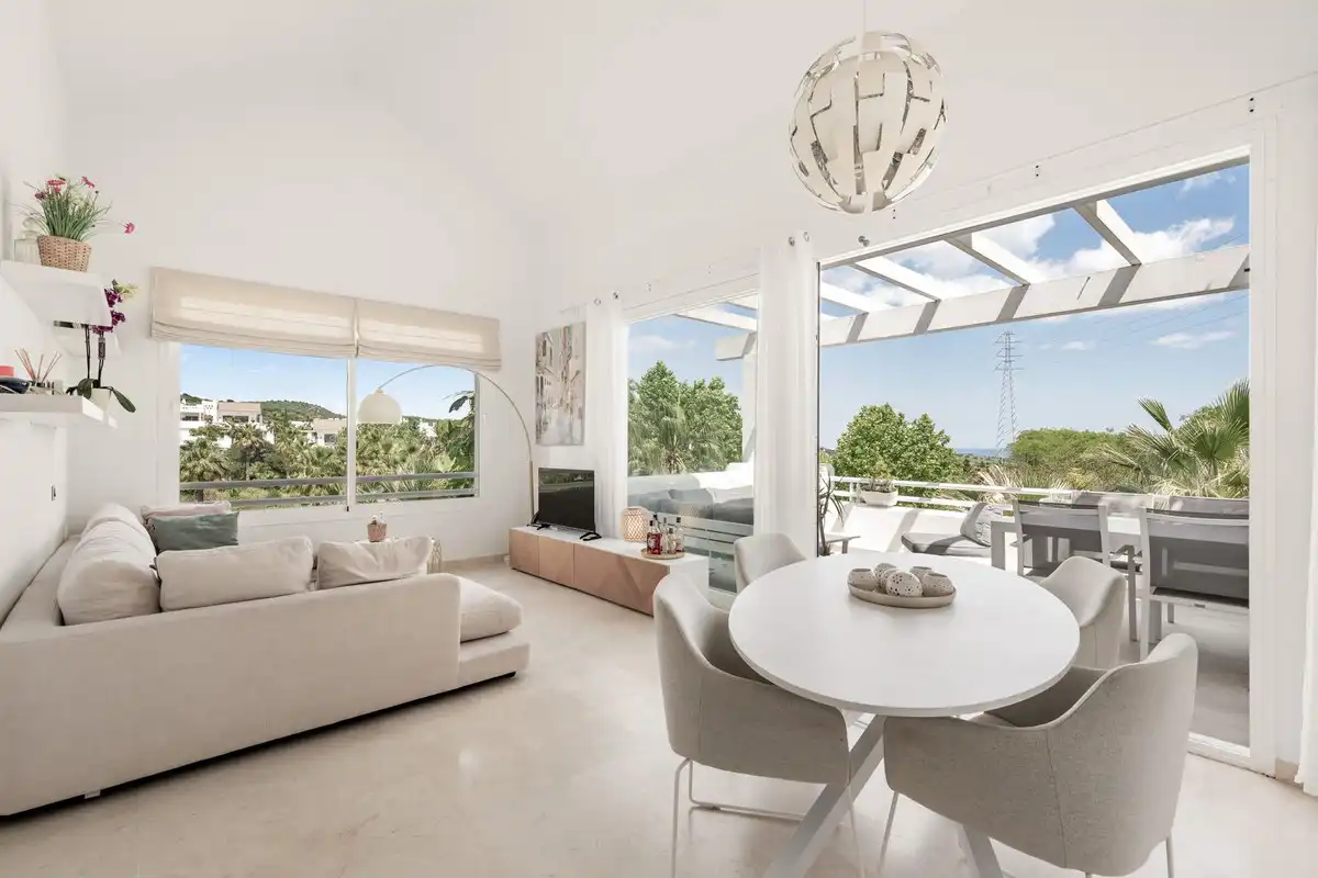 Apartament amb piscina en venda a Casares pueblo, imagen 2