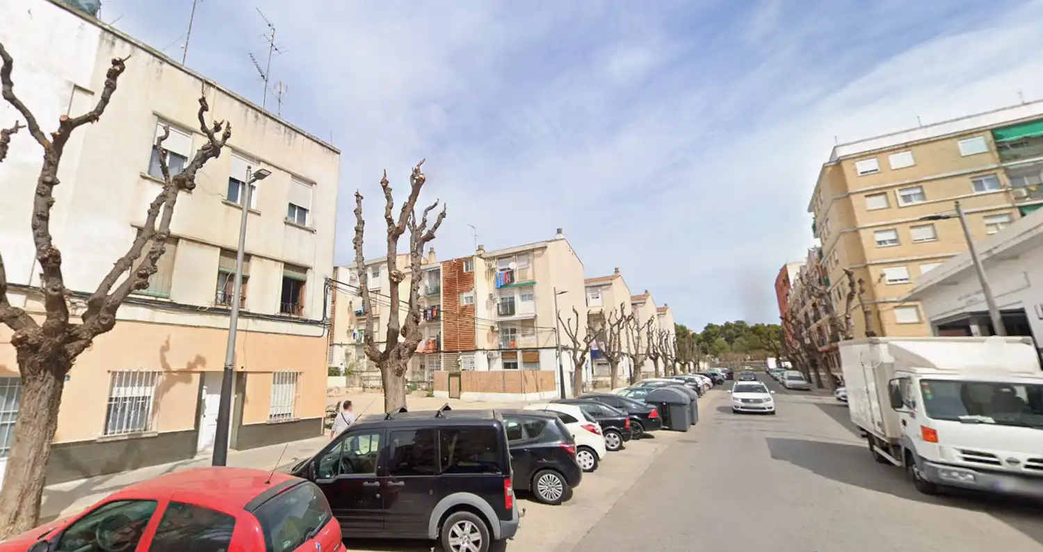 Vista exterior de Piso en venta en Paterna