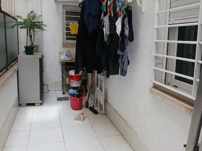 Piso con ascensor en venta en Costa i Cuixart 23, imagen 7