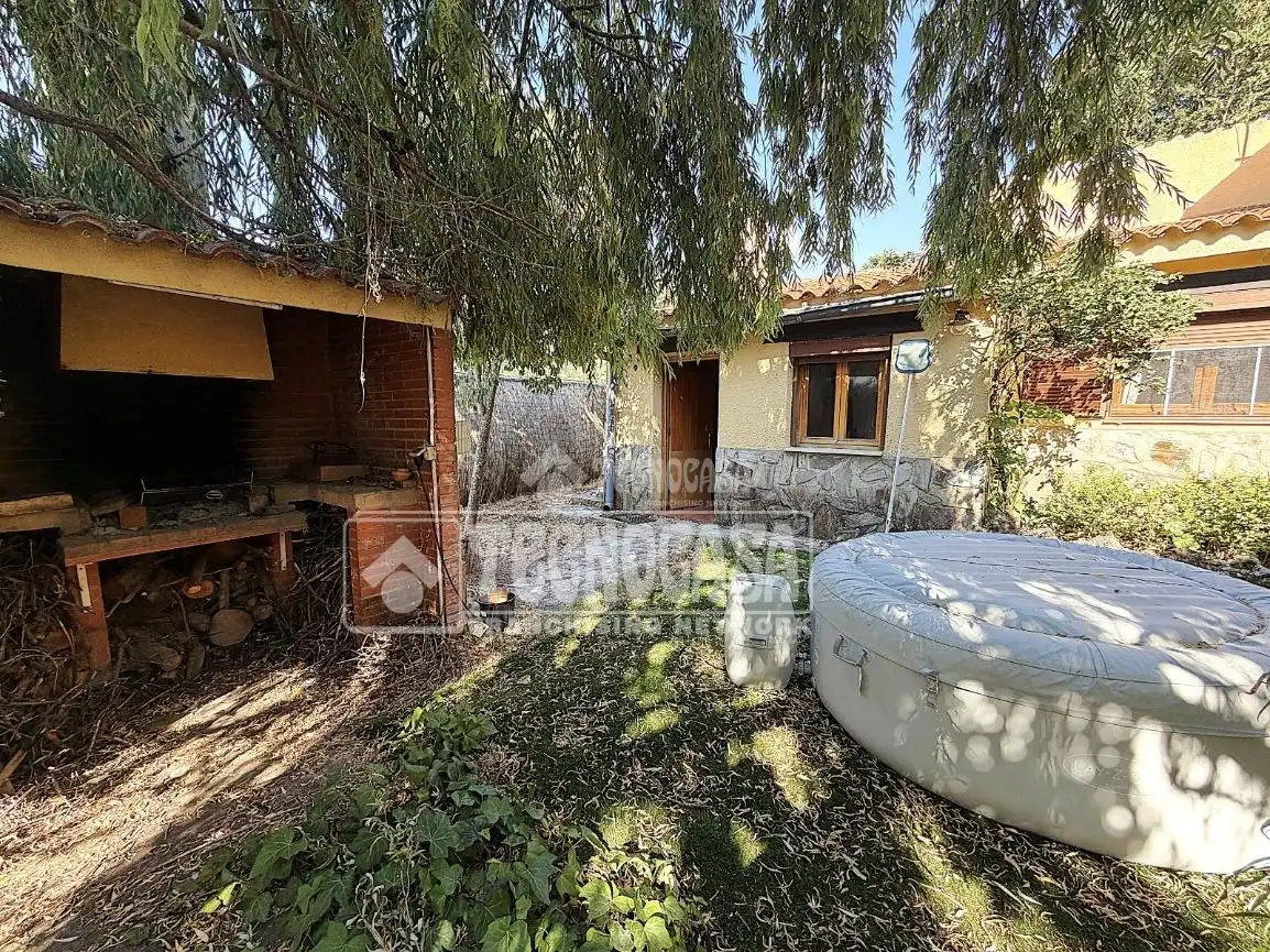 Casa o xalet en venda en Arcas del Villar amb Calefacció, Jardí privat i Traster