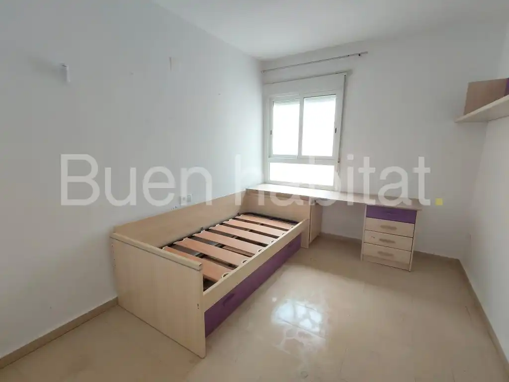 Schlafzimmer von Wohnung zum Verkauf in Foios