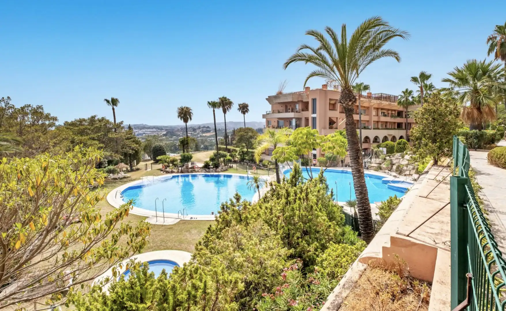 Apartament amb piscina en venda a Nueva Andalucía, imagen 28
