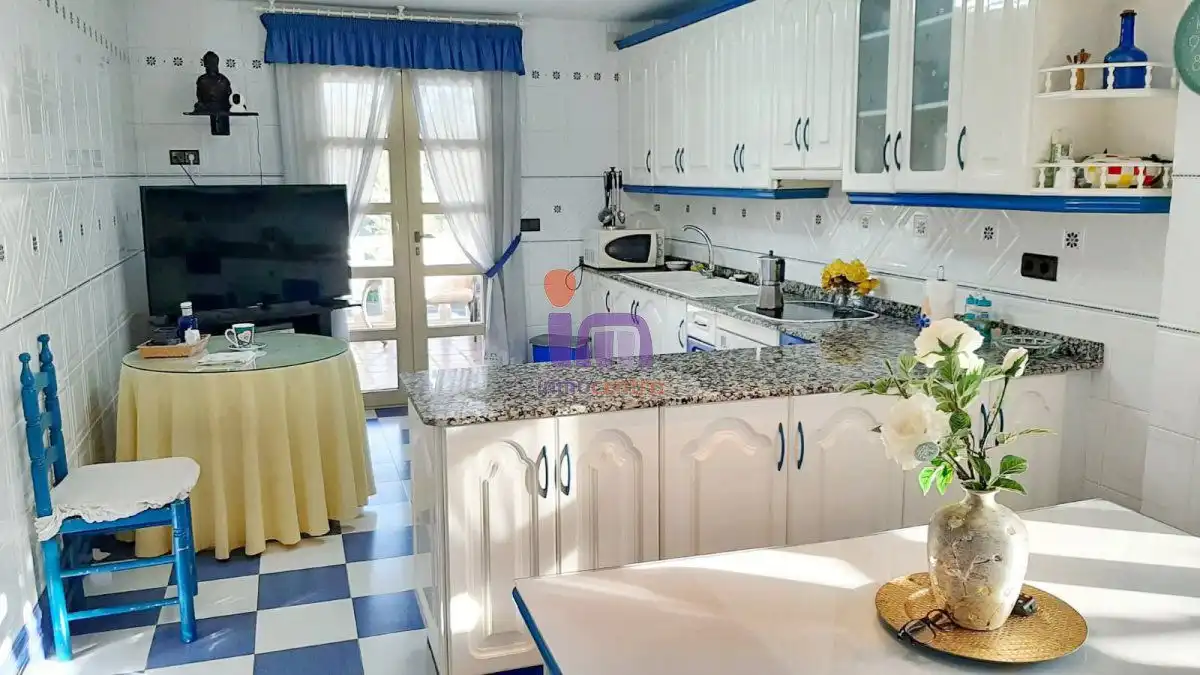 Chalet con piscina en venta en Valdepeñas, imagen 9