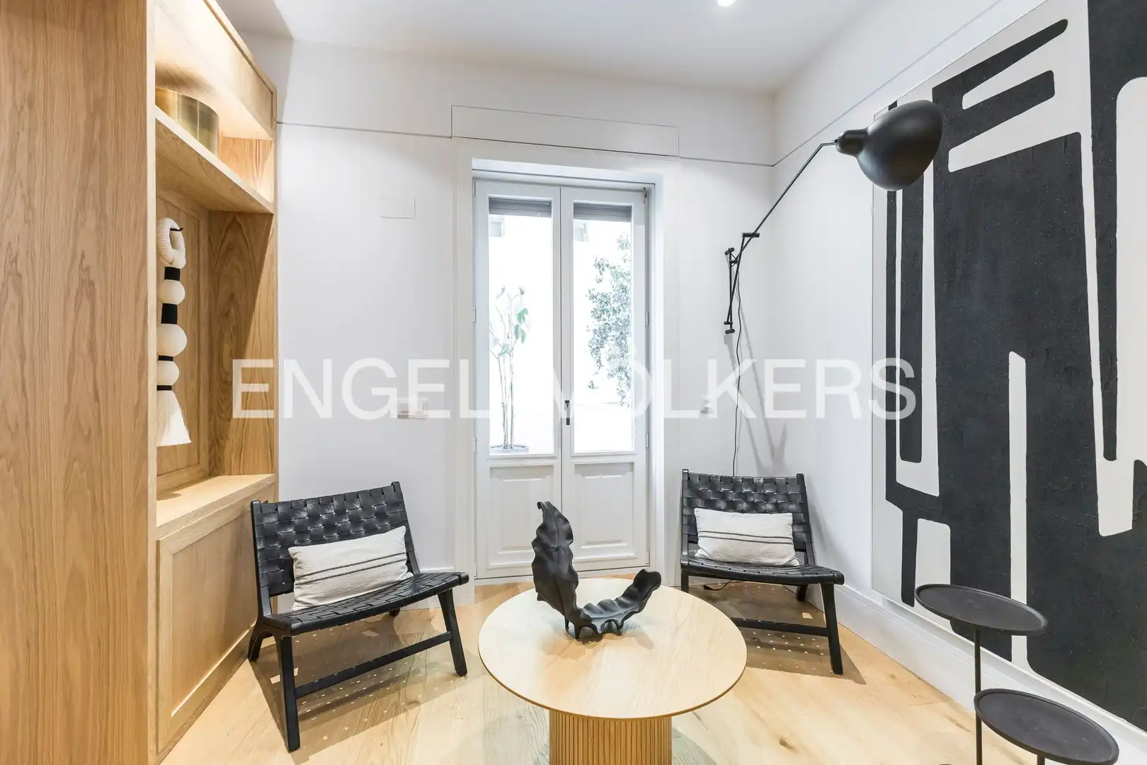 Sala d'estar de Dúplex en venda en Madrid amb Aire condicionat, Calefacció i Jardí privat