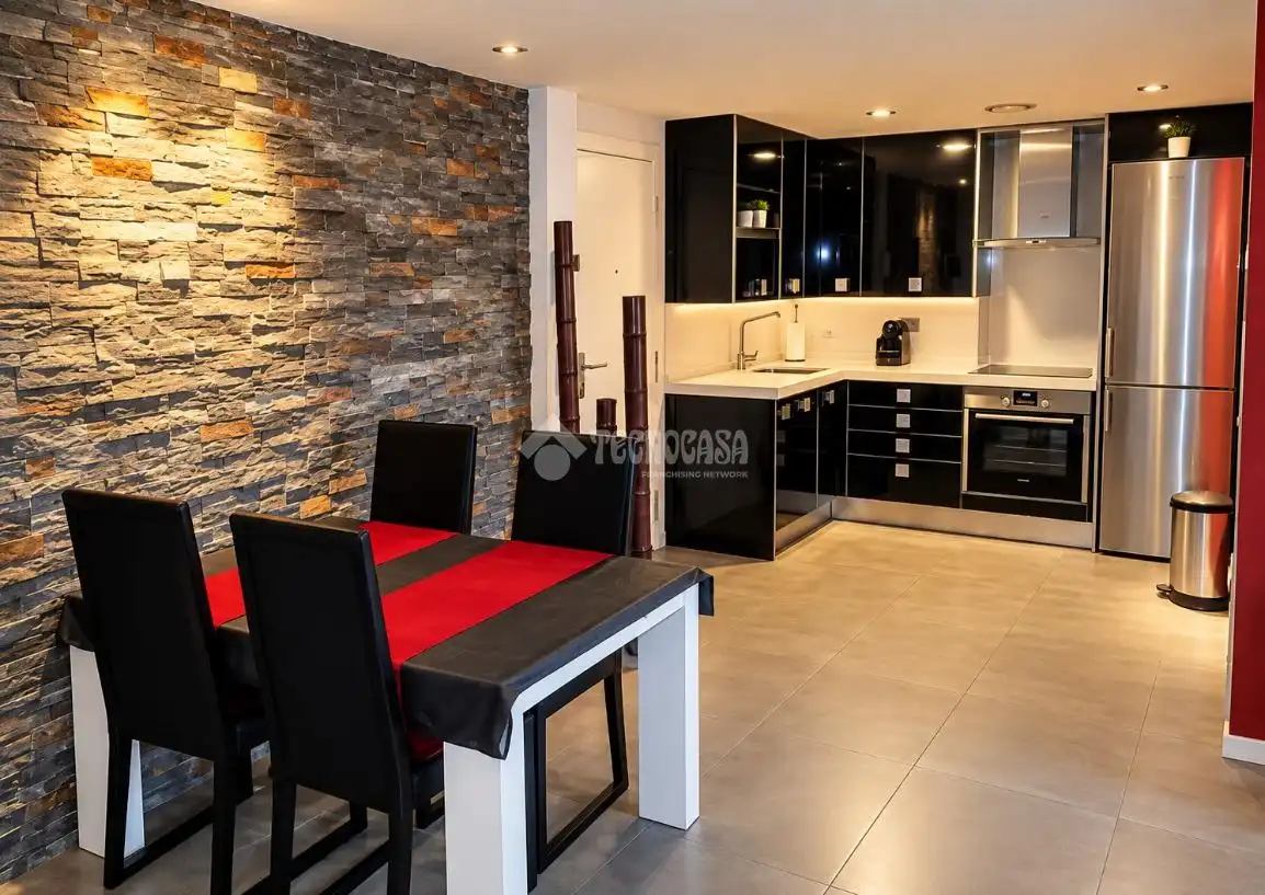 Flat with terrace for sale in El Rabal