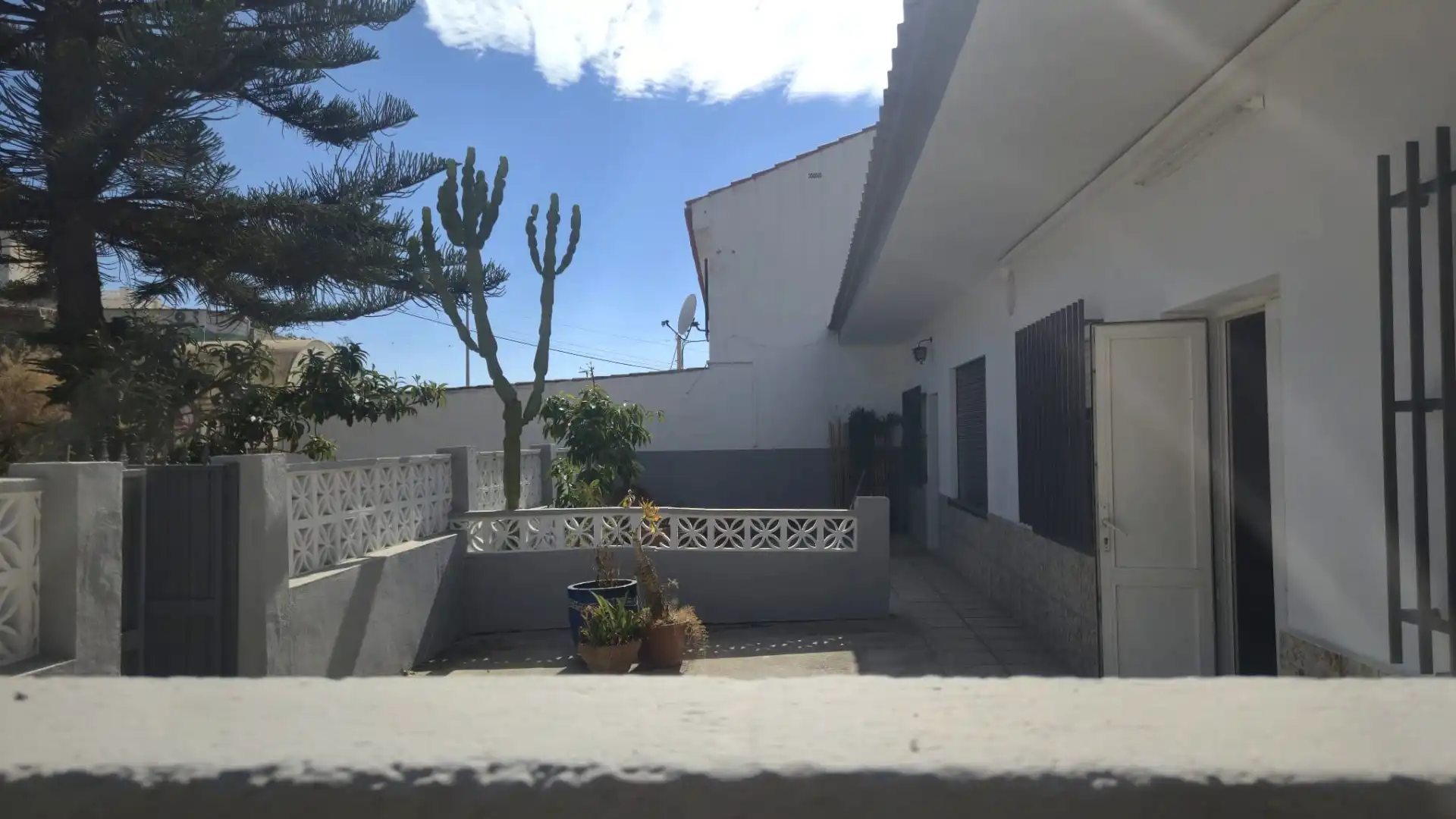 Vista exterior de Finca rústica en venta en Rincón de la Victoria con Jardín privado, Terraza y Trastero