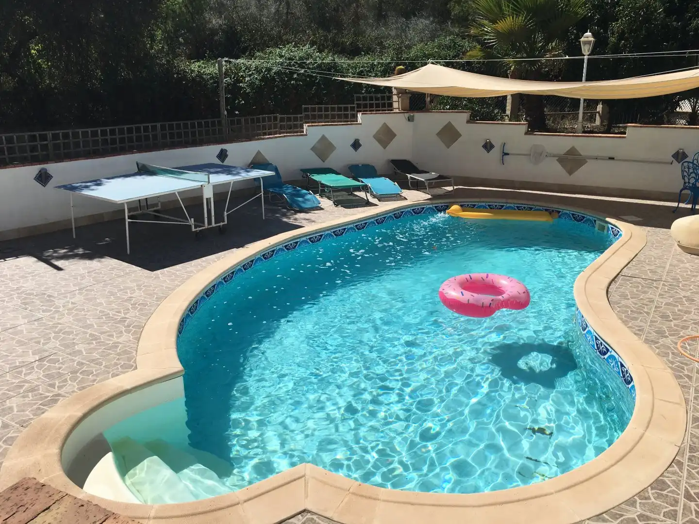 Piscina de Finca rústica en venta en Vélez de Benaudalla con Aire acondicionado, Calefacción y Terraza