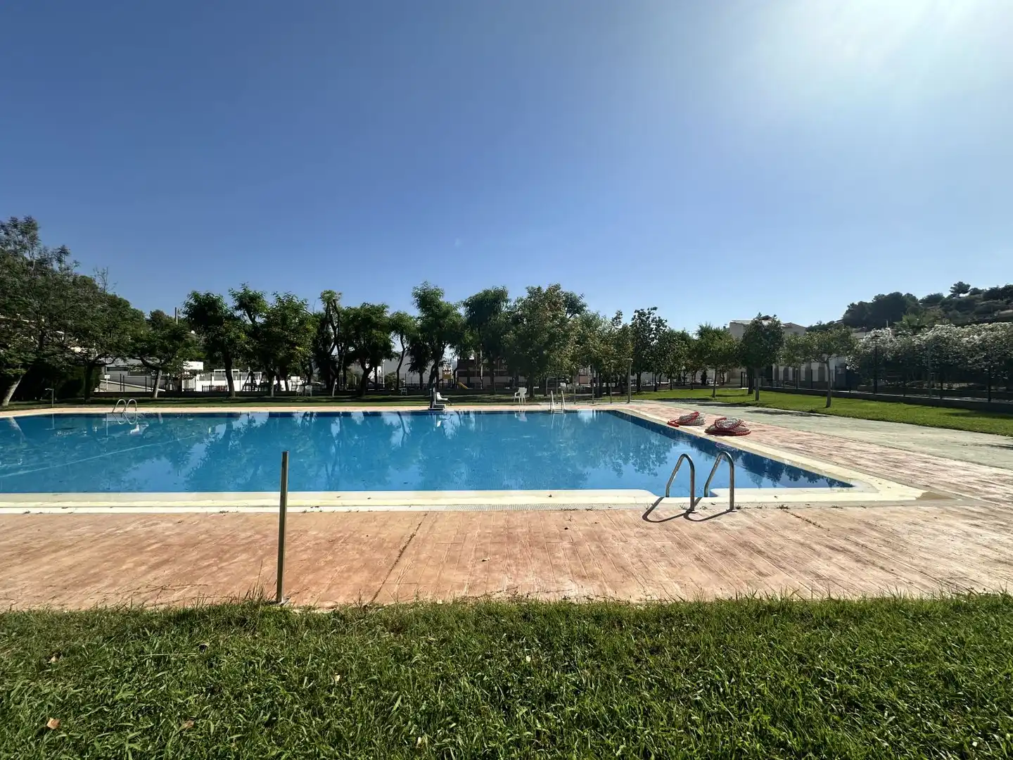 Piscina de Casa adosada en venda en Torres Torres amb Aire condicionat, Calefacció i Terrassa