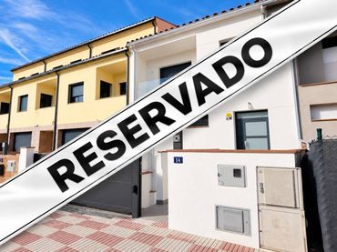 Casa a schiera con giardino in vendita a Calle Fonollerons