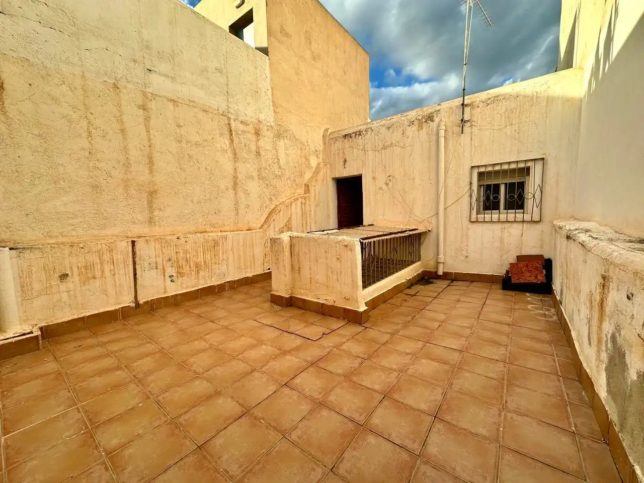Terrassa de Casa o xalet en venda en Almería