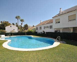 Garden of Single-family semi-detached for sale in Marbella  with Air Conditioner, Terrace and Swimming Pool