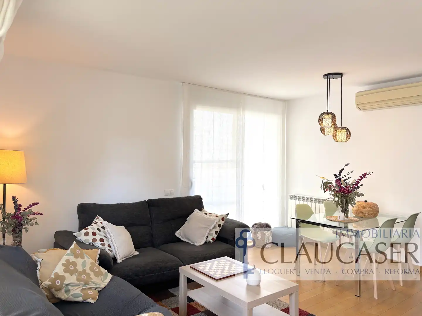 Living room of Flat for sale in Sabadell  with Heating, Private garden and Terrace