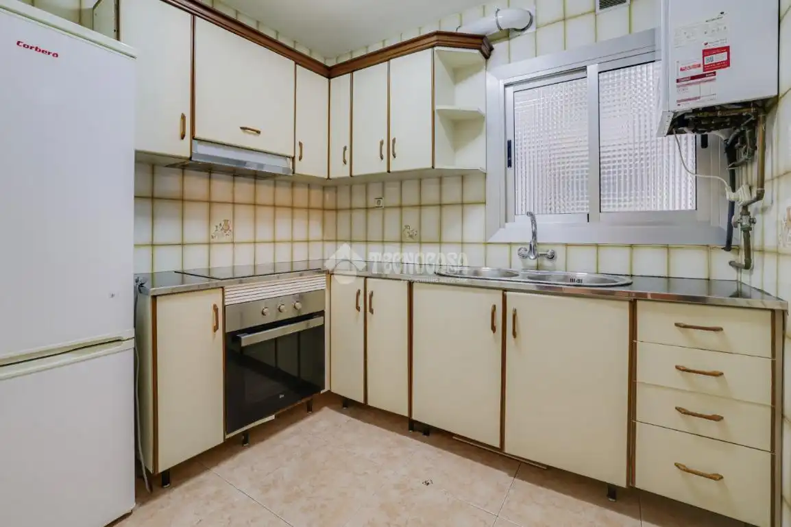 Appartamento con terrazza in vendita a Salut - Lloreda, imagen 26