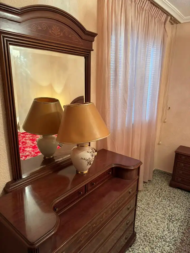 Habitación de Piso de alquiler en Valencia con Amueblado
