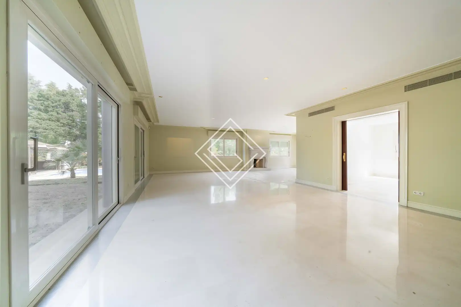 Casa o chalet en venta en Madrid con Aire acondicionado, Calefacción y Jardín privado
