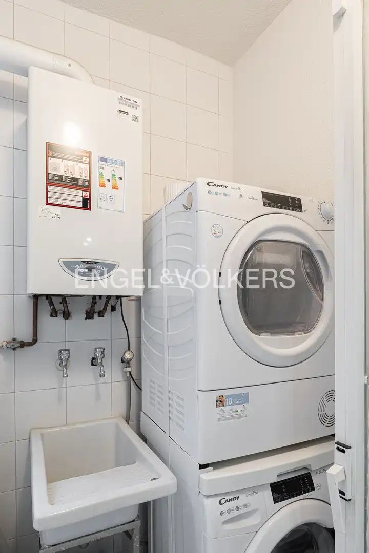 Kitchen of Flat for sale in Barcelona  with Air Conditioner, Heating and Terrace