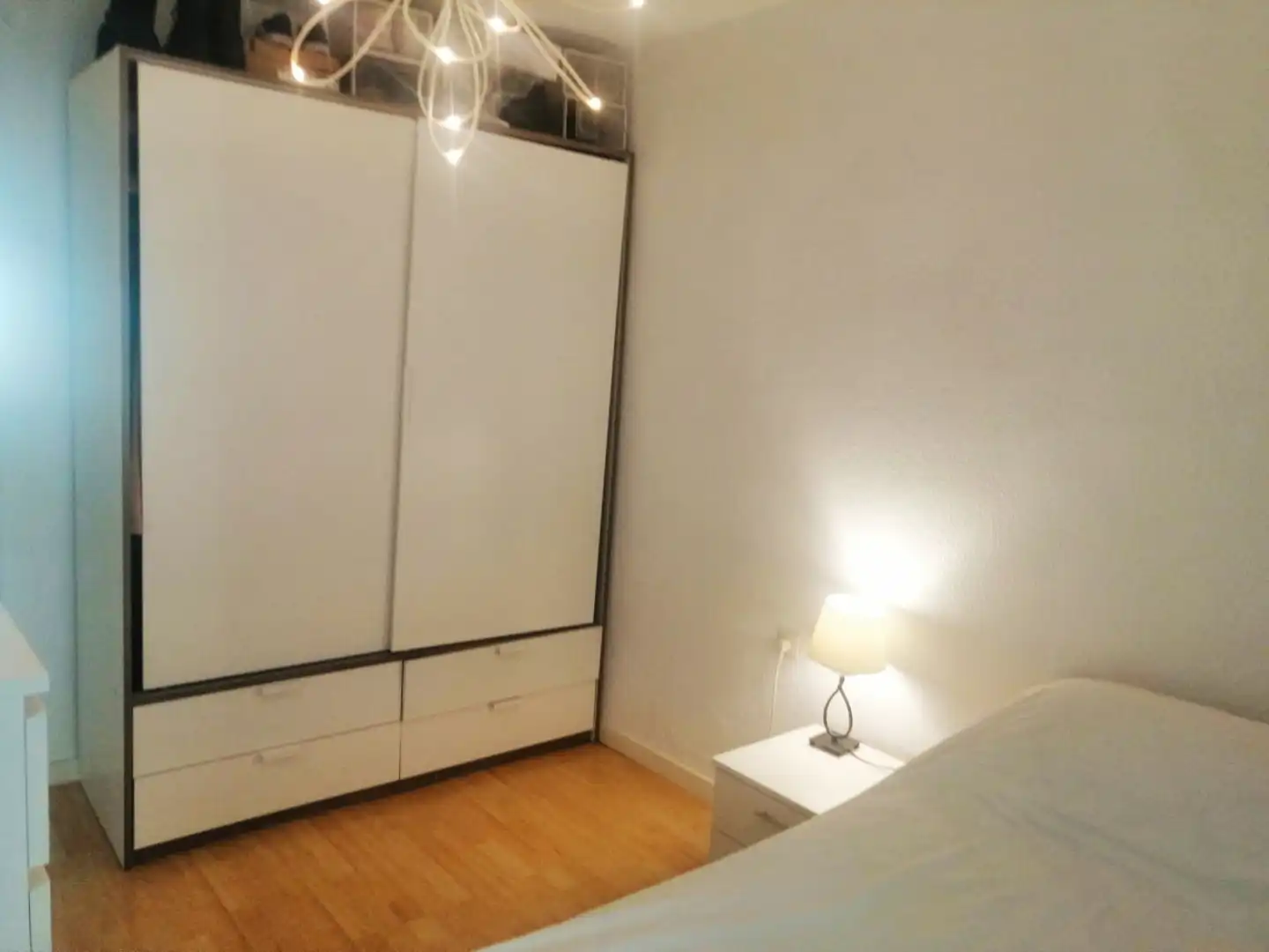 Habitación de Piso de alquiler en Madrid con Calefacción, Parquet y Amueblado
