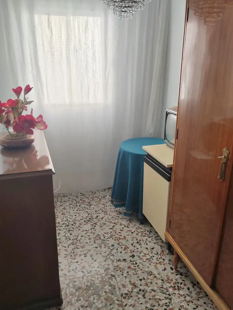 Cuina de Finca rústica en venda en Salares amb Balcó