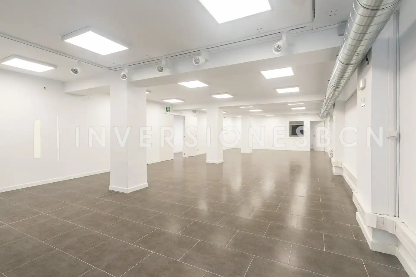Local comercial de lloguer a Carrer Calabria, imagen 9