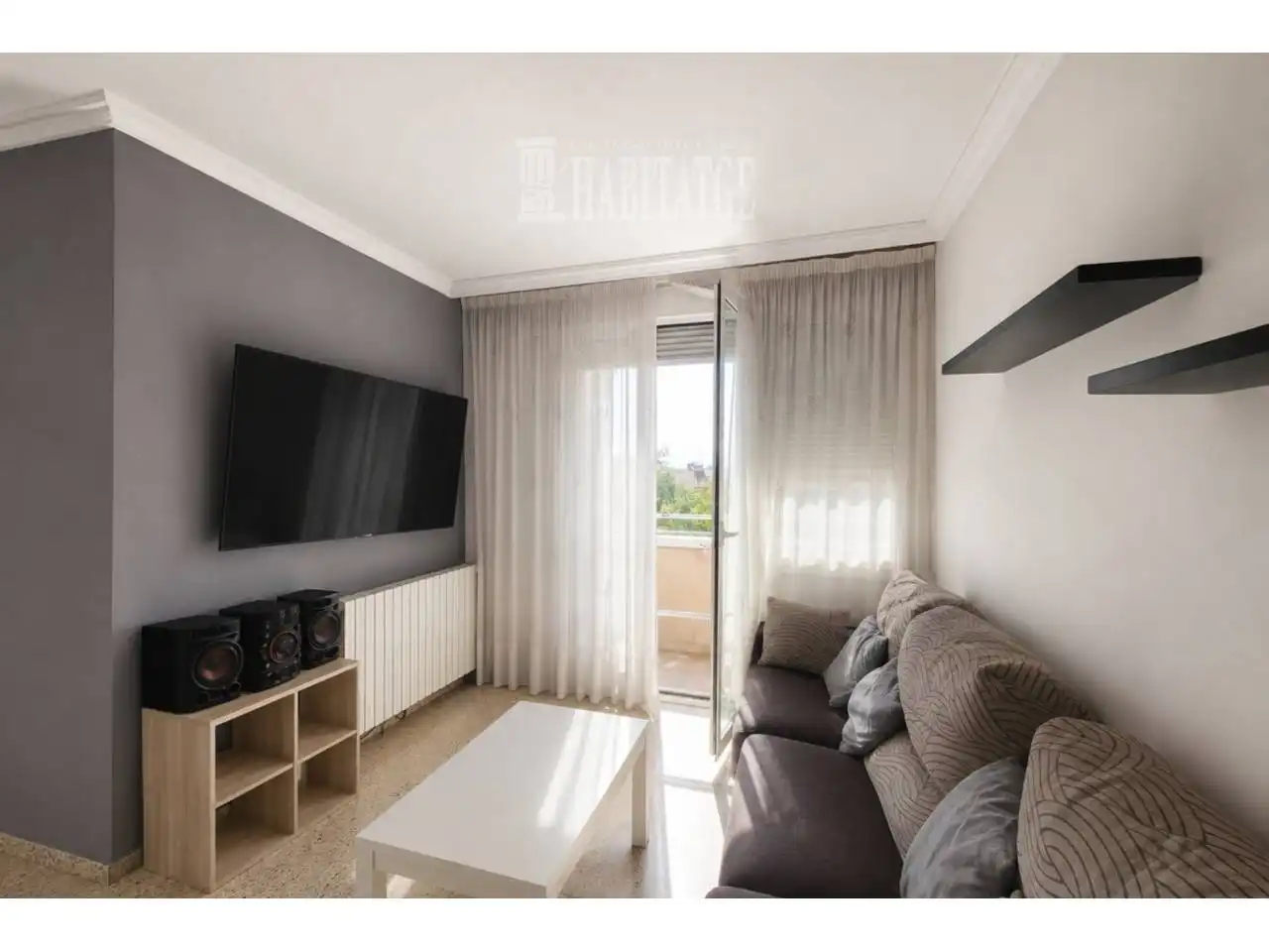 Habitación de Piso en venta en Vic con Calefacción y Balcón