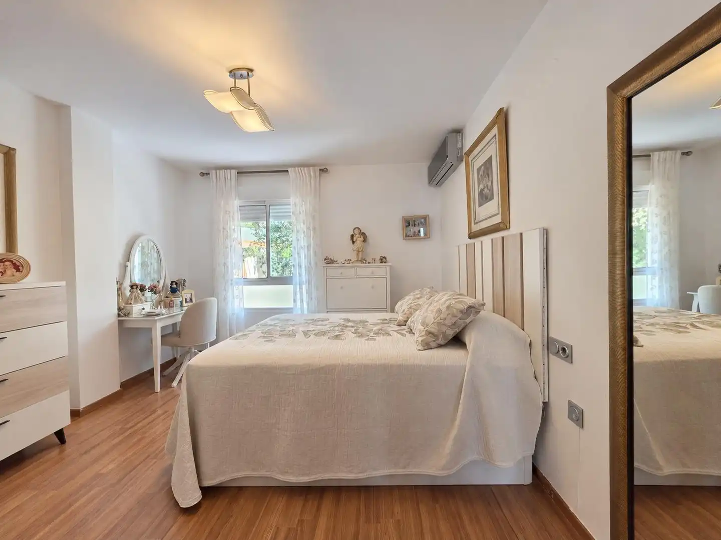 Habitación de Piso en venta en El Pinar- Palacio de Congresos