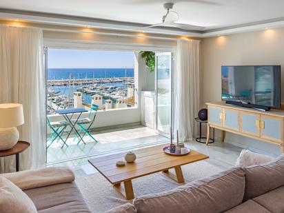 Living room of Apartment for sale in Marbella  with Air Conditioner and Terrace