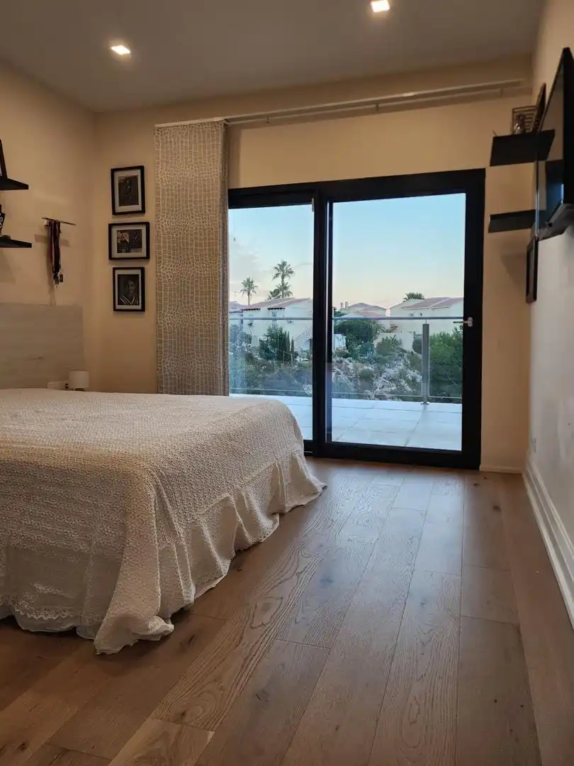 Chalet con piscina en venta en Cumbre del Sol, imagen 23