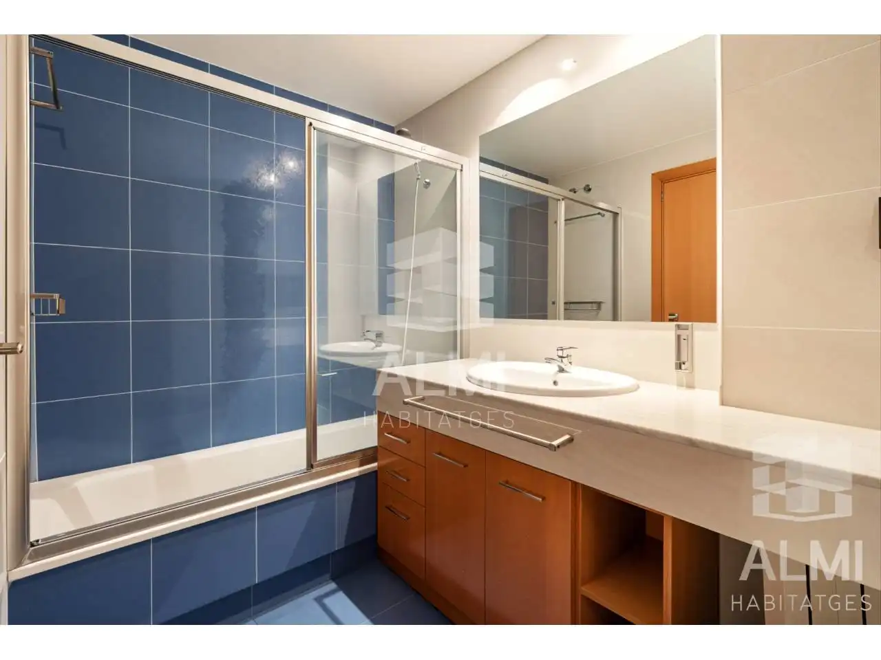 Baño de Piso en venta en Barcelona con Aire acondicionado, Calefacción y Parquet