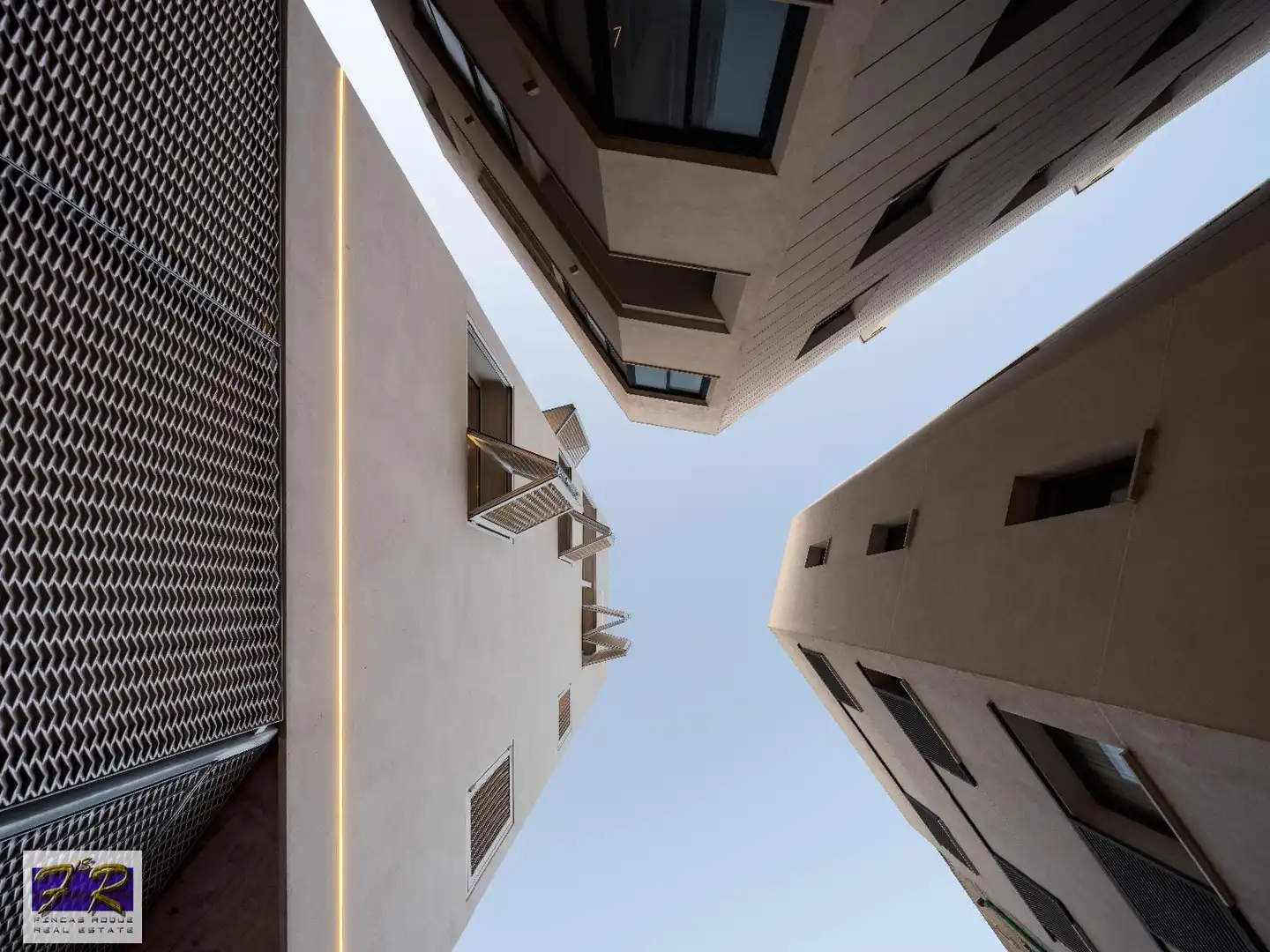Vista exterior de Casa o xalet en venda en Alcúdia amb Aire condicionat, Terrassa i Moblat