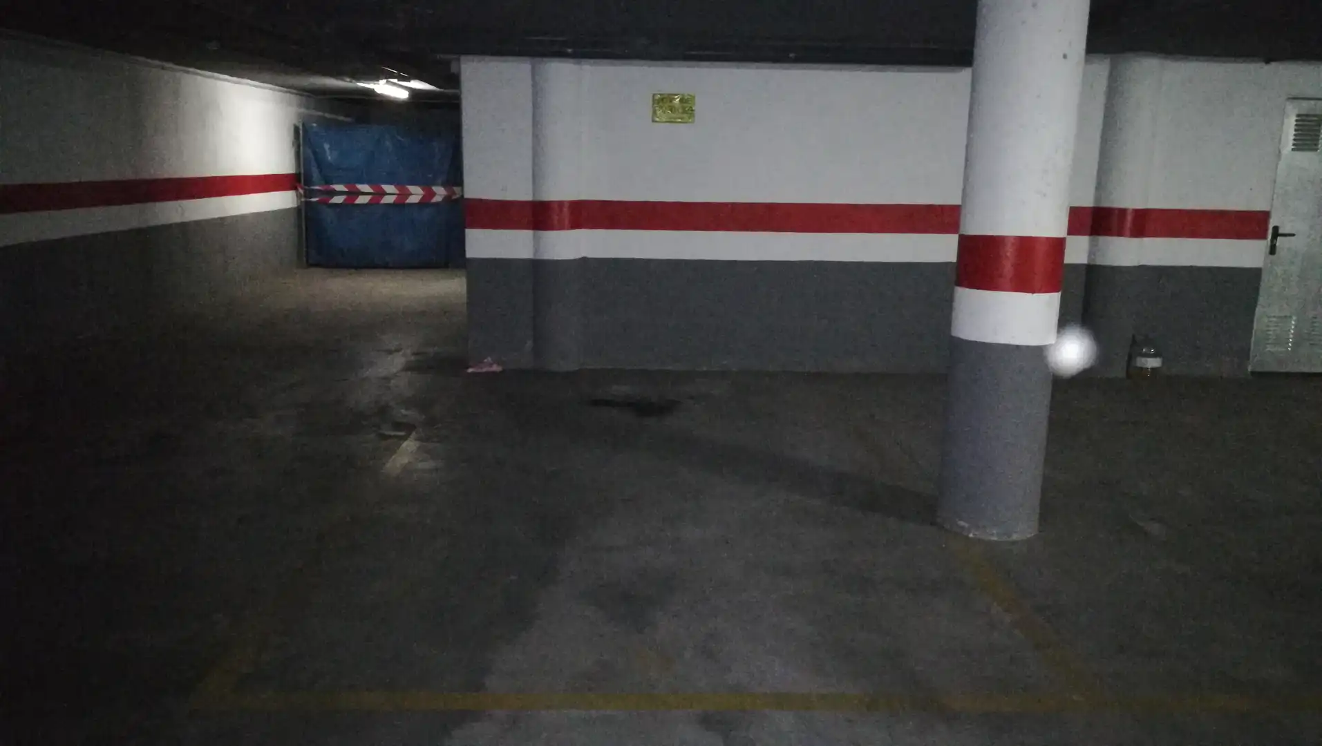 Parking with lift for sale in Santa Cecilia, imagen 3