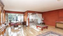 Living room of House or chalet for sale in  Madrid Capital  with Air Conditioner, Heating and Private garden