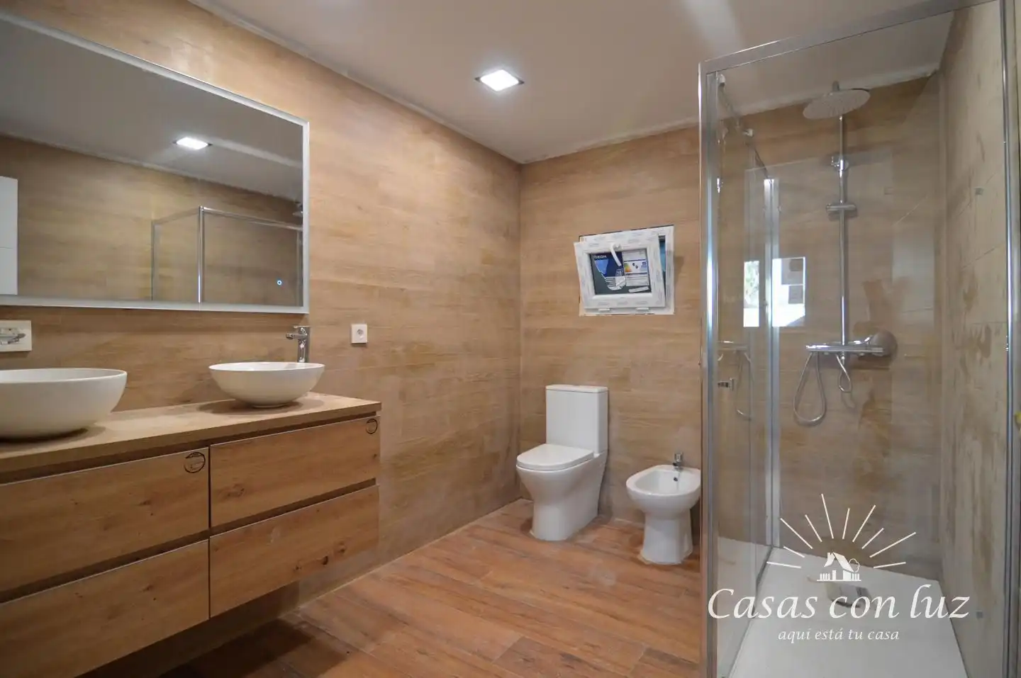 Baño de Casa o chalet en venta en Zaragoza con Aire acondicionado y Jardín privado