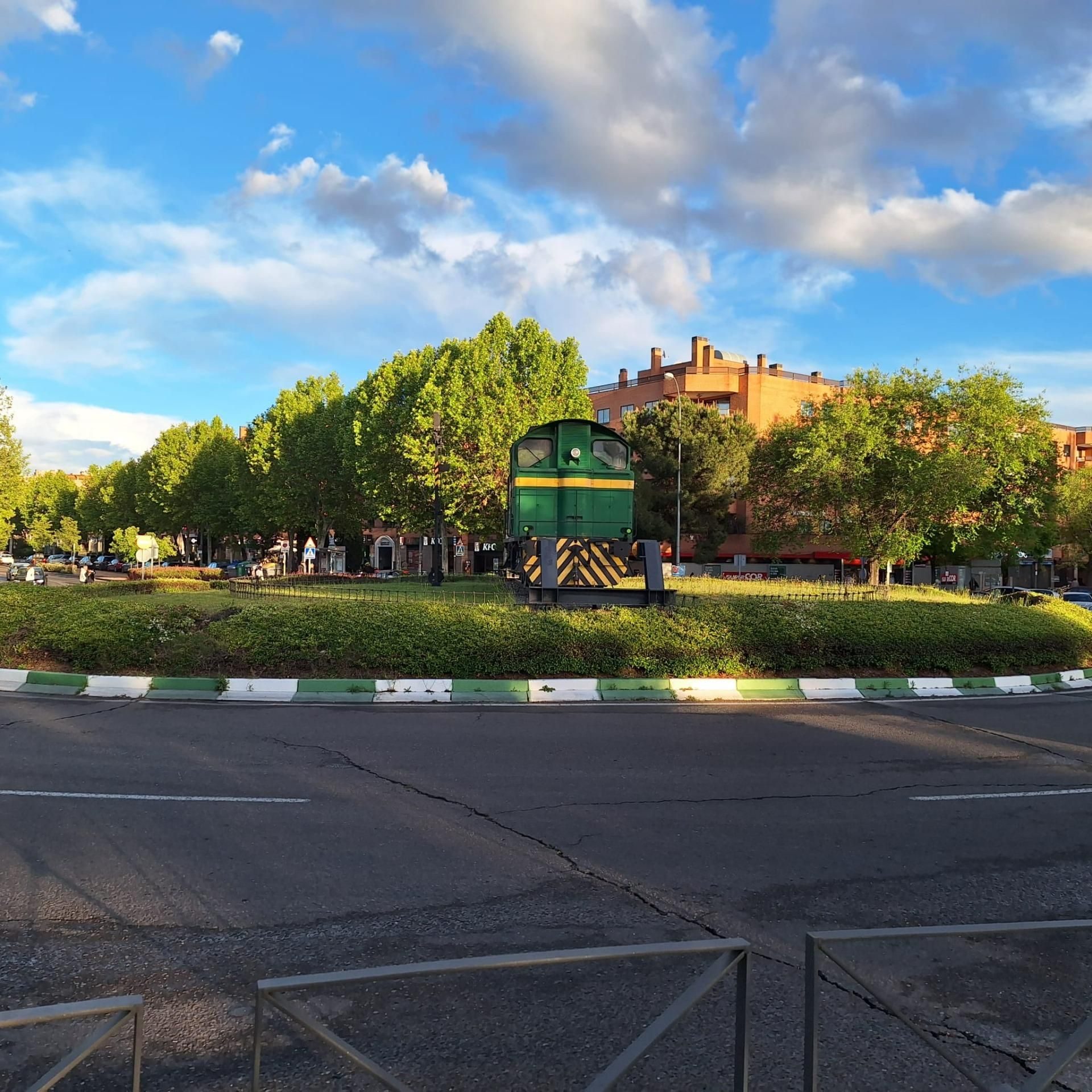 Exterior view of Premises for sale in Alcobendas  with Air Conditioner and Furnished