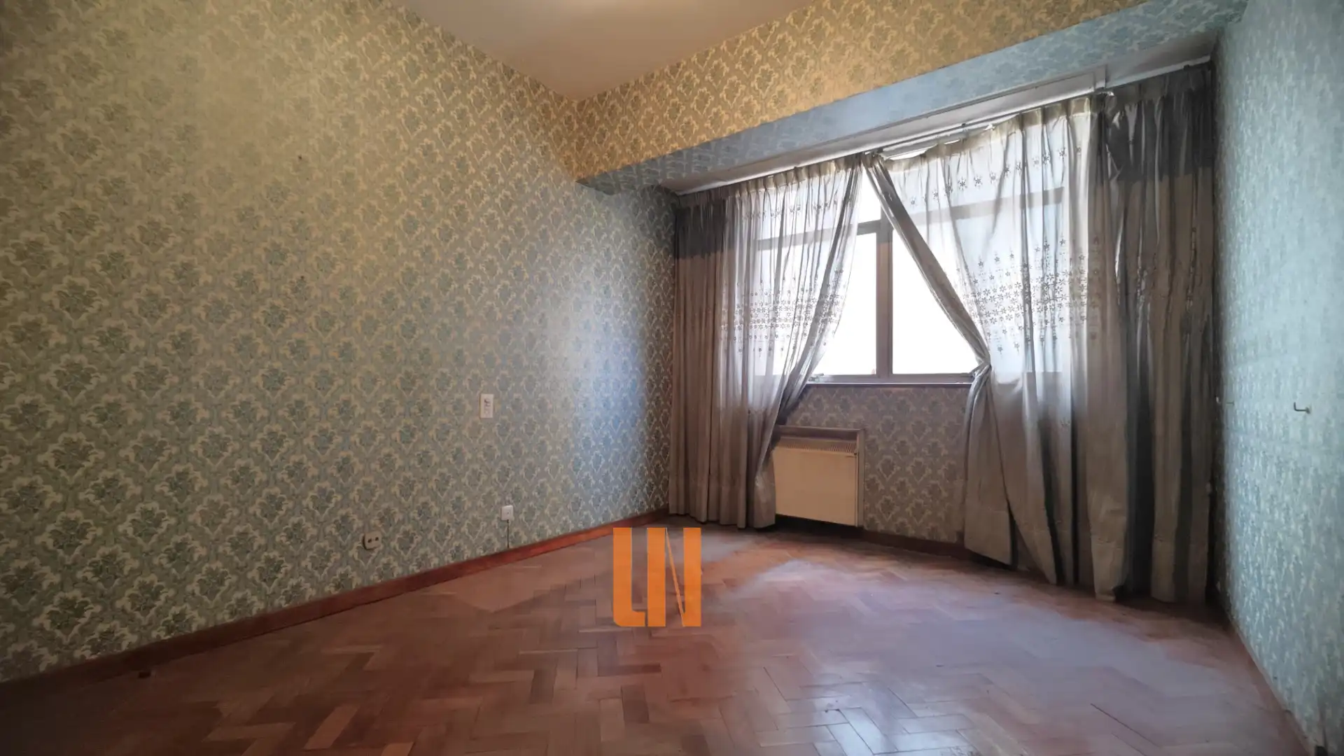 Habitación de Piso en venta en A Coruña Capital  con Calefacción, Parquet y Internet