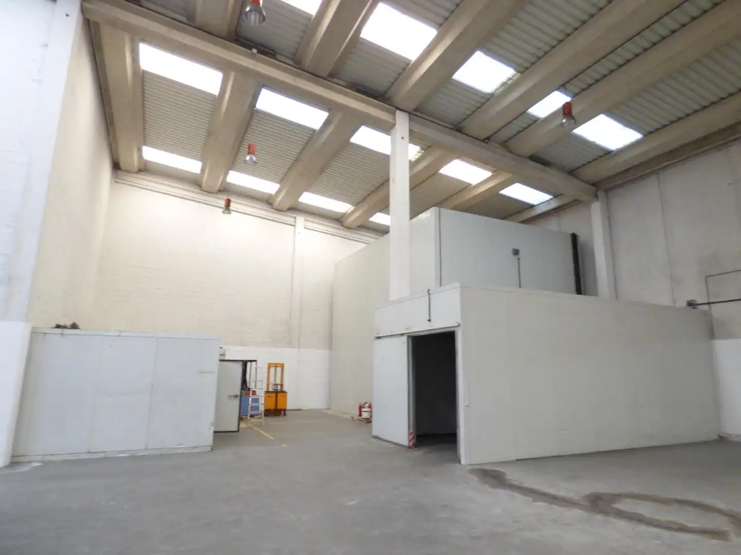 Fabrikhallen zur Miete in Vitoria - Gasteiz