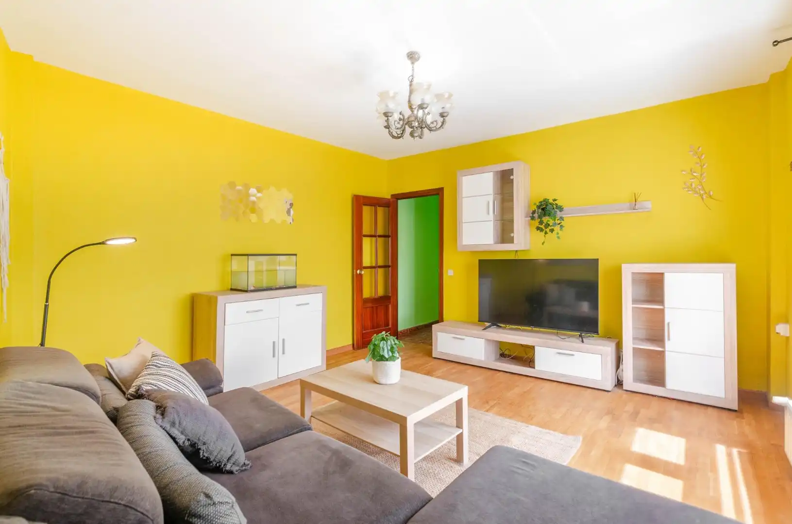 Living room of Flat for sale in Oviedo   with Heating and Storage room