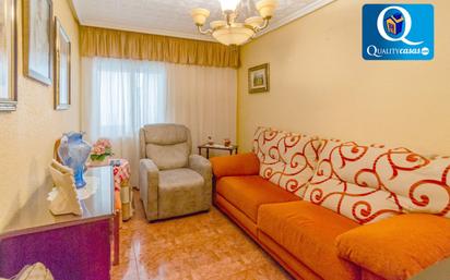 Dormitori de Apartament en venda en Alicante / Alacant amb Terrassa