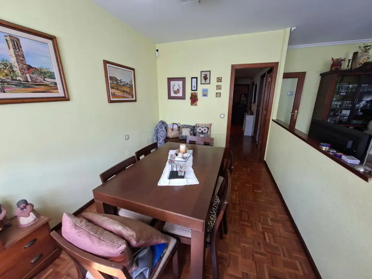 Comedor de Piso en venta en Vitoria - Gasteiz con Calefacción, Parquet y Terraza