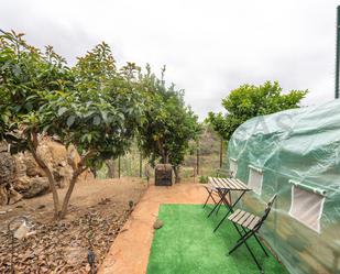 Terrassa de Casa adosada en venda en Vega de San Mateo amb Jardí privat, Terrassa i Traster