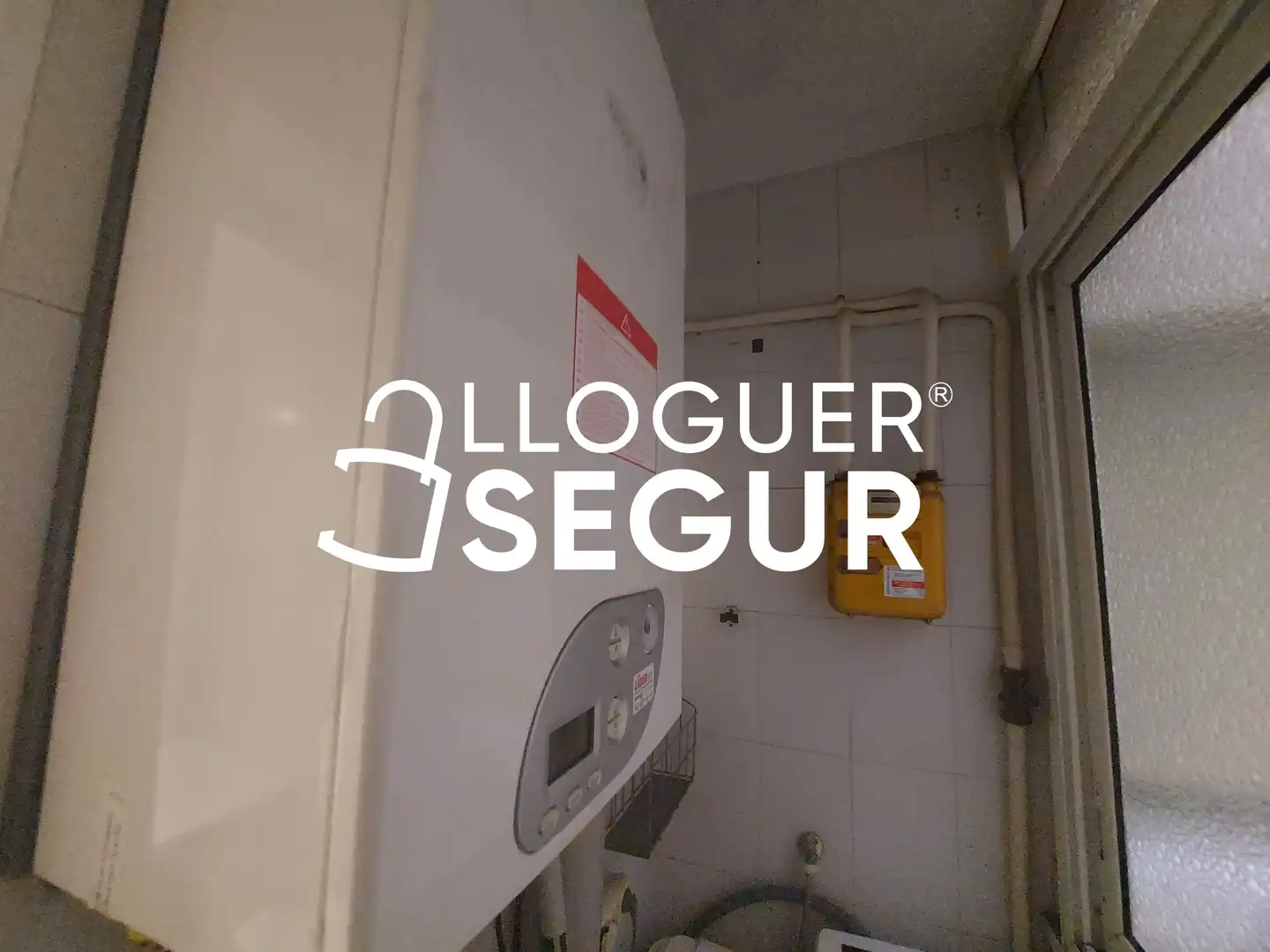 Flat for rent in Barcelona  with Air Conditioner, Heating and Furnished