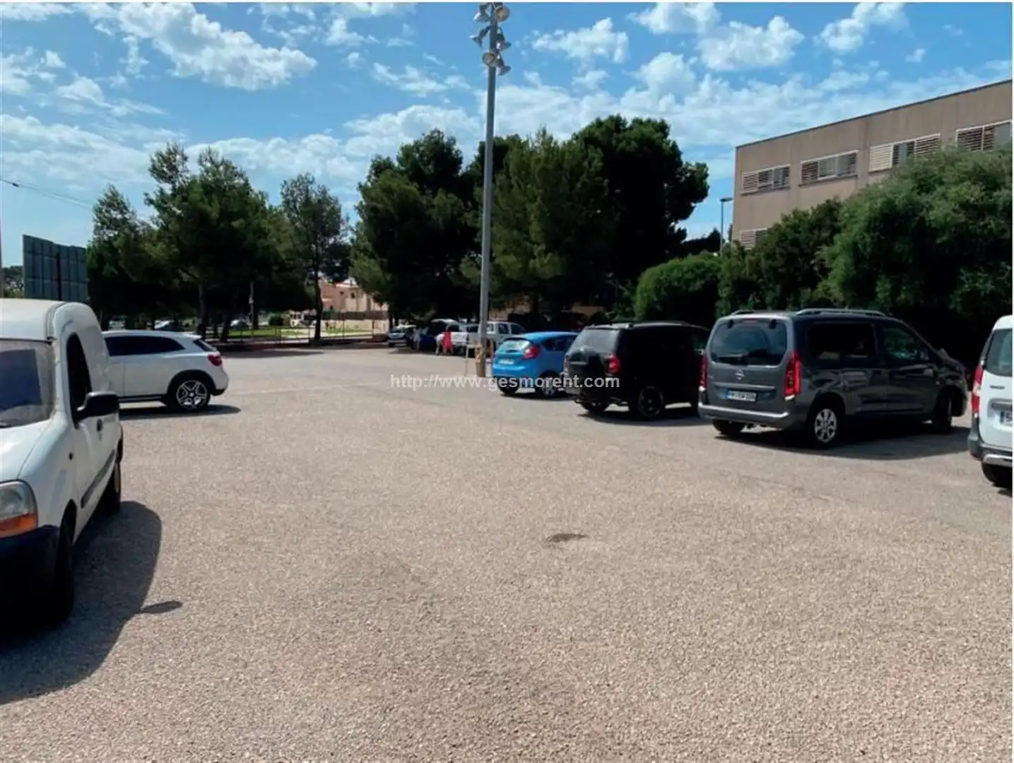 Aparcament de Nau industrial en venda en Son Servera